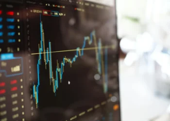 NFT REVIEW NEWS 5 estrategias para mantener tus ganancias en tiempos volátiles – Bitnovo Blog