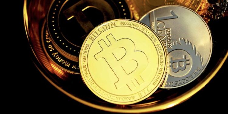 NFT REVIEW Exploring the different types of cryptocurrencies: From Bitcoin to altcoins and stablecoins